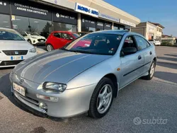 Argento Usata 1998 Mazda 323F Tre volumi | 9900 €