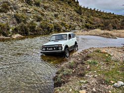 Bianco Usata 1987 Lada niva SUV | 4500 €