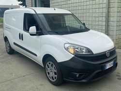 Bianco Usata 2018 Fiat Doblò Monovolume | 9500 € (Buon prezzo)