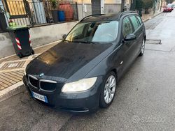 Nero Usata 2008 BMW 320 Station wagon | 3500 € (Buon prezzo)