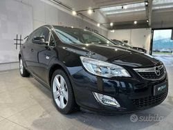Nero Usata 2012 Opel Astra Tre volumi | 6900 € (Cara)