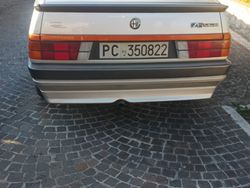 Grigio Usata 1986 Alfa Romeo 75 Tre volumi | 14.000 €