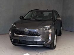 Grigio Nuova 2025 Toyota Yaris Cross Active SUV | 24.890 € (Buon prezzo)