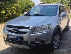 Argento Usata 2007 Chevrolet Captiva LT SUV | 5500 € (Molto cara)
