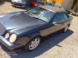Blu Usata 2001 Mercedes CLK230 Avantgarde Cabrio | 6900 € (Super prezzo)