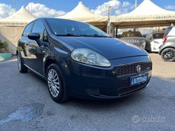 Grigio Usata 2009 Fiat Punto Active Due volumi | 2500 € (Buon prezzo)