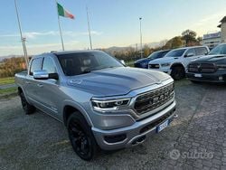Grigio Usata 2020 Dodge Ram Limited Pick-up | 47.000 € (Super prezzo)