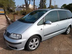 Argento Usata 2010 Seat Alhambra Reference Monovolume | 3980 € (Buon prezzo)