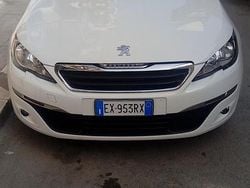 Bianco Usata 2015 Peugeot 308 Tre volumi | 5500 € (Ottimo prezzo)
