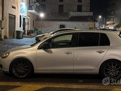 Usata 2009 VW Golf VI Trendline Tre volumi | 7000 € (Buon prezzo)