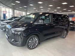 Agata black Nuova 2025 Ford Tourneo Titanium Monovolume | 53.000 €