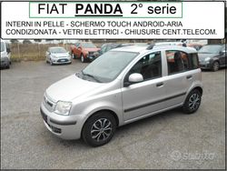 Argento Usata 2011 Fiat Panda Emotion Tre volumi | 5590 € (Buon prezzo)