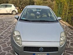 Grigio Usata 2006 Fiat Punto Due volumi | 2000 €