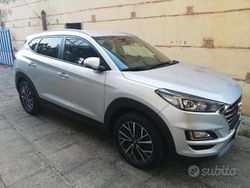 Grigio Usata 2019 Hyundai Tucson SUV | 19.000 € (Cara)