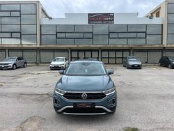 Grigio Usata 2023 VW T-Roc Edition SUV | 24.990 € (Buon prezzo)
