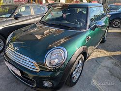 Verde Usata 2013 Mini ONE Due volumi | 7950 € (Buon prezzo)