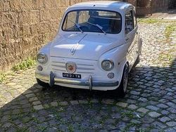 Bianco Usata 1960 Fiat 600 Due volumi | 4000 €