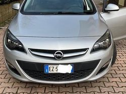 Argento Usata 2015 Opel Astra S Station wagon | 6899 € (Molto cara)