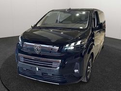 Nero Nuova 2025 Peugeot Traveller Business-Line Monovolume | 40.700 € (Ottimo prezzo)