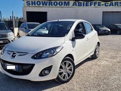 Bianco Usata 2014 Mazda 2 Trendy Tre volumi | 5500 € (Buon prezzo)
