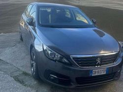 Usata 2020 Peugeot 308 SW Allure Station wagon | 12.500 € (Buon prezzo)