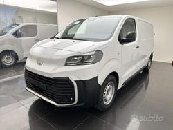 Bianco Nuova 2025 Toyota Proace Comfort Furgone | 25.200 €