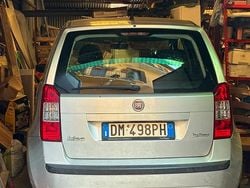 Grigio Usata 2008 Fiat Idea Monovolume | 3000 € (Buon prezzo)