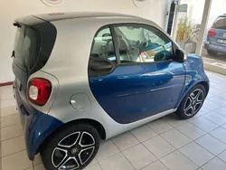 Blu/azzurro Usata 2015 Smart ForTwo Coupé Edition #1 Coupé | 8300 € (Buon prezzo)