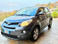 Grigio Usata 2009 Toyota Urban Cruiser Sol Tre volumi | 3700 € (Buon prezzo)