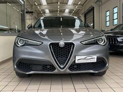Grigio Usata 2017 Alfa Romeo Stelvio SUV | 21.300 € (Ottimo prezzo)