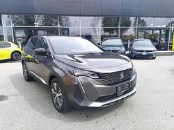 Grigio Usata 2024 Peugeot 3008 Allure SUV | 29.950 € (Cara)