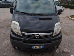 Nero Usata 2013 Opel Vivaro Monovolume | 7800 €