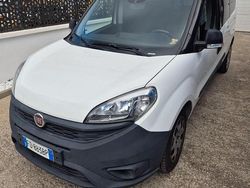 Bianco Usata 2016 Fiat Doblò Monovolume | 8900 € (Buon prezzo)