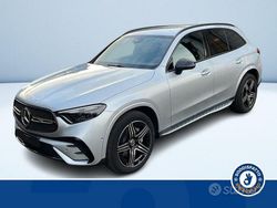 Argento Nuova 2025 Mercedes GLC220 Advanced Tre volumi | 65.300 € (Buon prezzo)