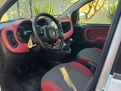 Grigio Usata 2015 Fiat Panda Trekking Due volumi | 6300 € (Buon prezzo)