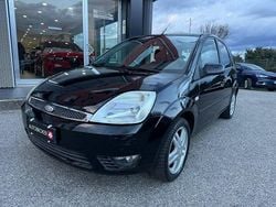 Nero Usata 2005 Ford Fiesta Collection | 2800 € (Molto cara)
