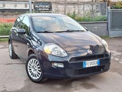 Nero Usata 2016 Fiat Punto Lounge Tre volumi | 5700 € (Buon prezzo)