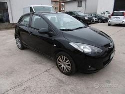 Nero Usata 2010 Mazda 2 Tre volumi | 3000 € (Buon prezzo)