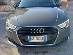 Usata 2019 Audi A3 Tre volumi | 17.000 € (Buon prezzo)