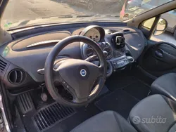Usata 2008 Fiat Multipla Emotion Monovolume | 3200 € (Cara)