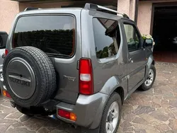 Usata 2006 Suzuki Jimny SUV | 11.000 € (Cara)