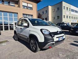 Bianco Usata 2016 Fiat Panda Cross Cross Due volumi | 13.500 € (Buon prezzo)