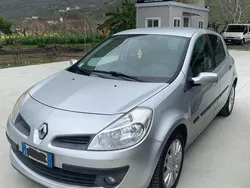Usata 2007 Renault Clio II Tre volumi | 5000 €
