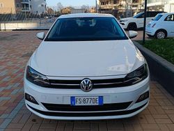 Bianco Usata 2018 VW Polo Comfortline Tre volumi | 12.800 € (Ottimo prezzo)