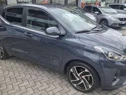 Grigio Usata 2022 Hyundai i10 Prime Due volumi | 13.900 € (Buon prezzo)