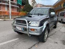 Grigio Usata 2001 Mitsubishi L200 Pick-up | 10.000 € (Buon prezzo)