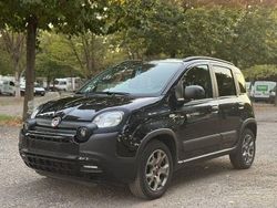 Nero Usata 2022 Fiat Panda Cross Cross Due volumi | 10.490 € (Ottimo prezzo)