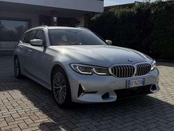 Usata 2021 BMW 330 Luxury Line Station wagon | 29.500 € (Molto cara)