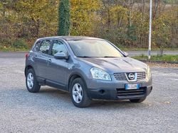Grigio Usata 2007 Nissan Qashqai Tekna SUV | 5400 € (Buon prezzo)