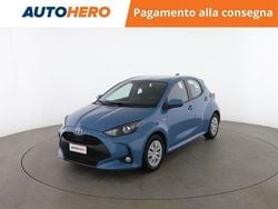 Blu Usata 2021 Toyota Yaris Hybrid Business Edition Tre volumi | 17.799 € (Buon prezzo)